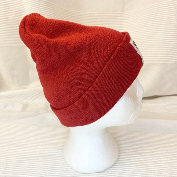 Pacific Pilsner Cuffed Beanie Toque Winter Hat Red Pac Pil Beer Cap - Picture 9 of 13